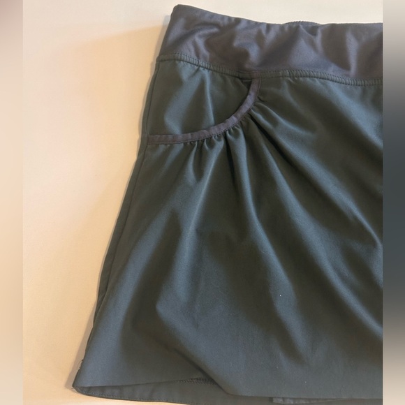 Athleta Dark Gray Skort - Picture 3 of 10